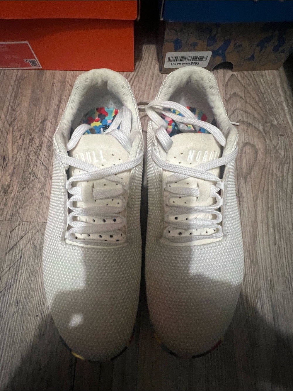 NoBull Women’s White Athletic Sneakers with Colorful Insole
